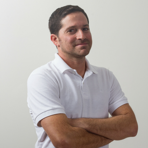 עומר שחר - ניהול פייסבוק לעסקים