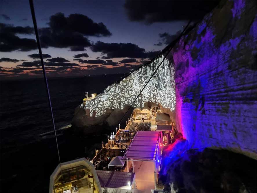 מופעי לילות בנקרות