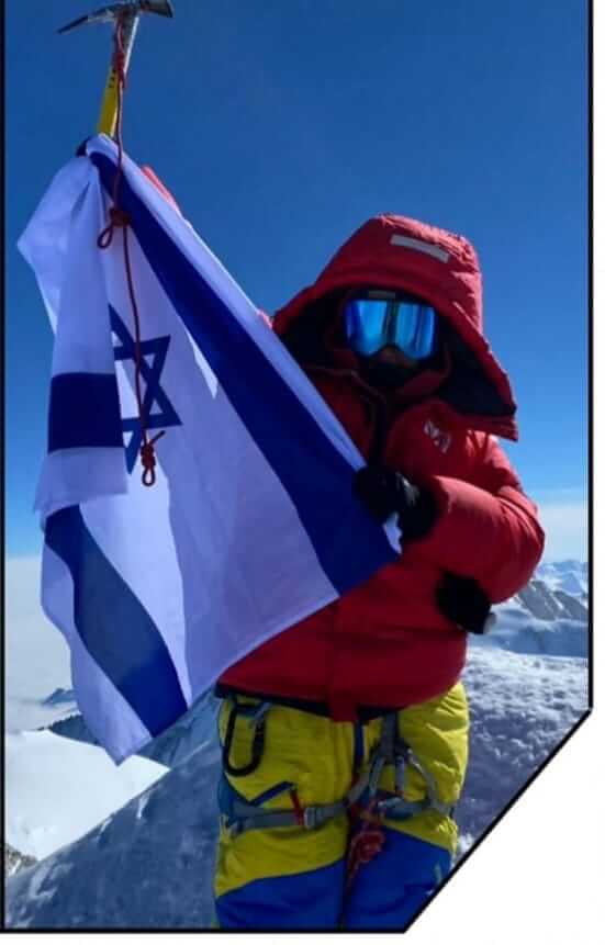 דגל ישראל על פסגת החרמון