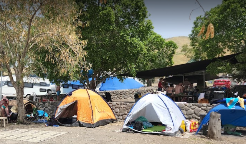 חוף גופרה - קמפינג ואוהלים