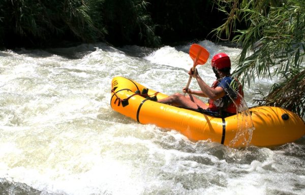 שייט קיאקים חווייתי בירדן | שייט סוער “מים לבנים” – הירדן ההררי